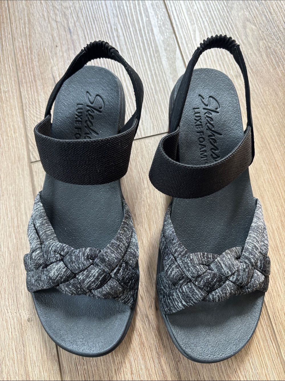 Skechers Women's Gray Braided Front Luxe Foam Slingback Sandals